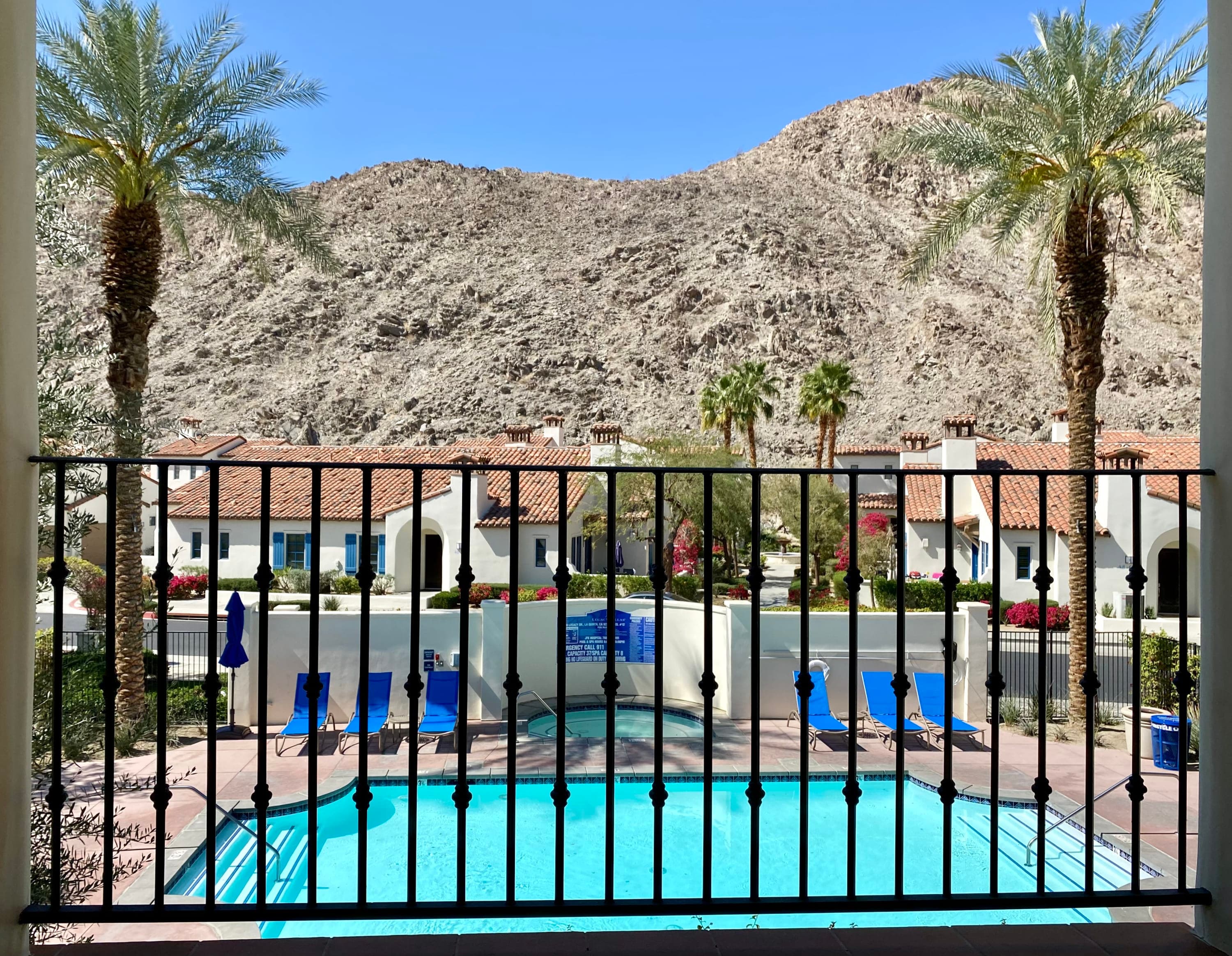 Beautiful 2 Bedroom Villa with Great Views!